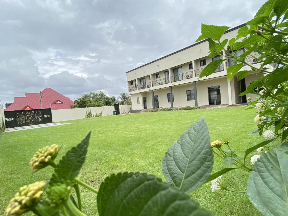 Eagle Vault Hotel Kwabenya Exterior foto